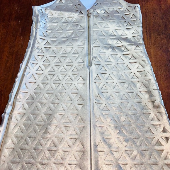 EUC Lilly Pulitzer Dress - Picture 2 of 4